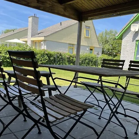 Strandparel 117 Юлианадорп