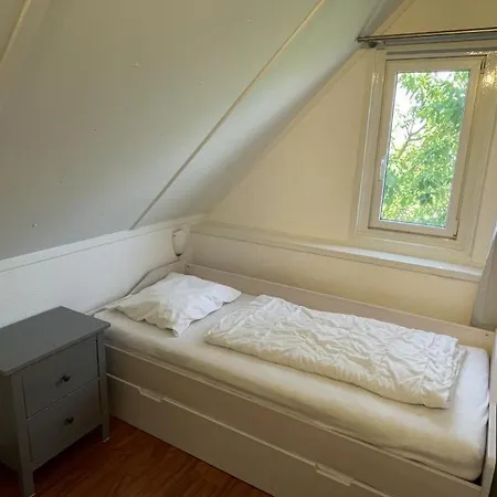 Strandparel 117 Юлианадорп